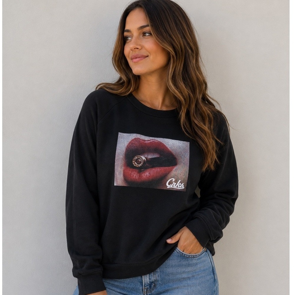 Crooks & Castles Womens Black Bullet Lips Graphic Raglan Sweatshirt XS